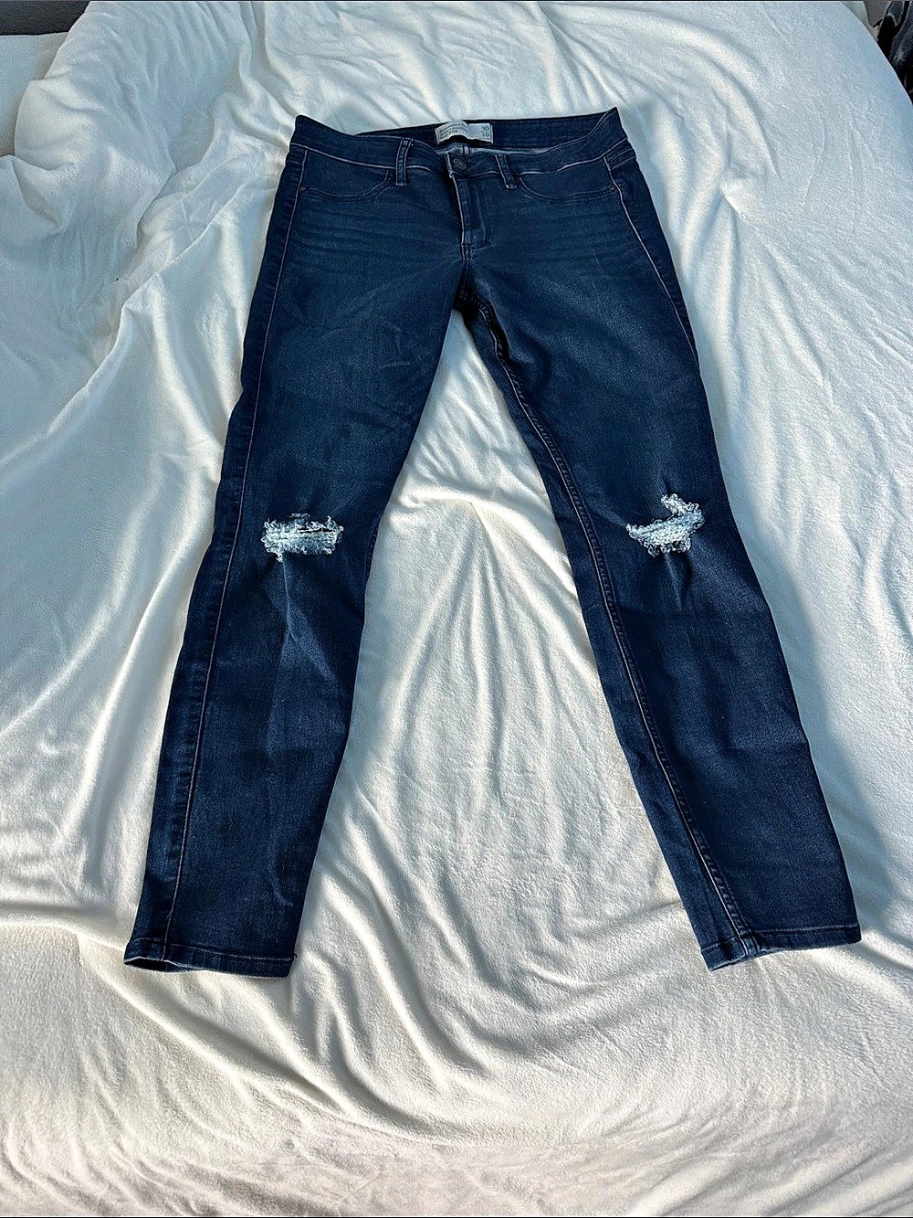 Abercrombie & Fitch Mid Rise Jean Legging Distressed Skinny Jeans in Blue Waist